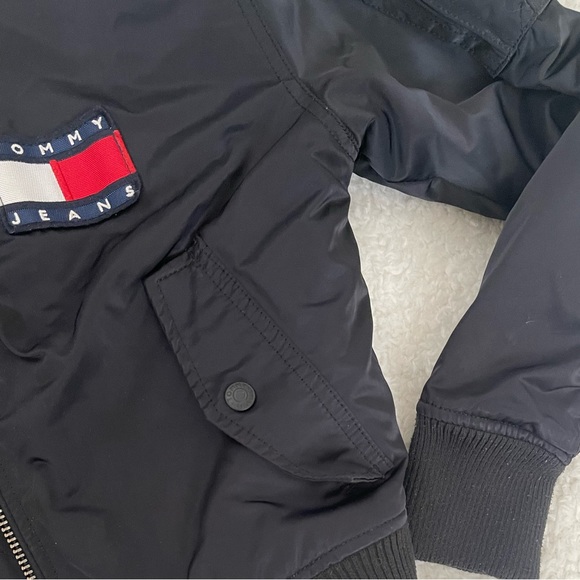 RARE Tommy Jeans 90s Insulated Bomber Jacket - Picture 9 of 9